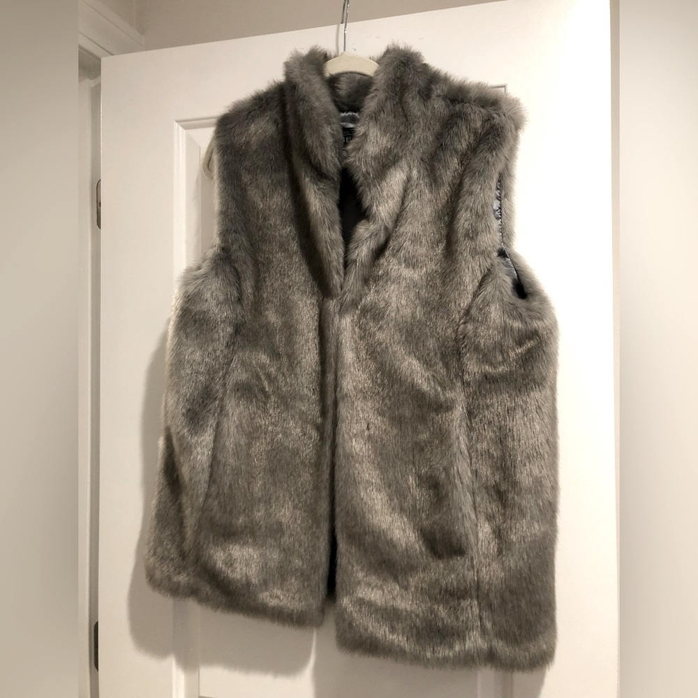 Fabulous Furs by Donna Slayer Faux Gray Vest